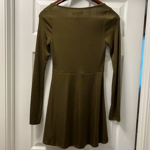 Urban outfitters Stefani mini olive dress size medium - Picture 8 of 12
